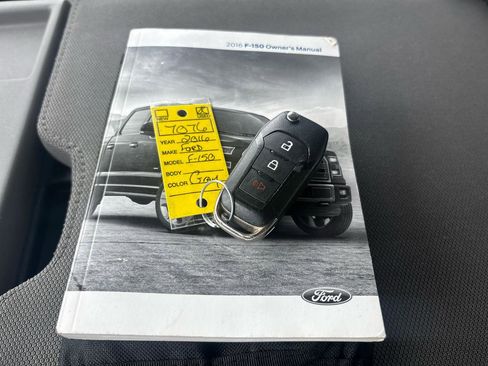 Used 2016 Ford F150 XLT image 30