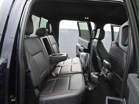 New 2025 Ford F150 Lariat w/ Equipment Group 502A High image 17