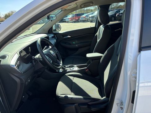 Used 2025 Buick Encore GX Preferred image 25