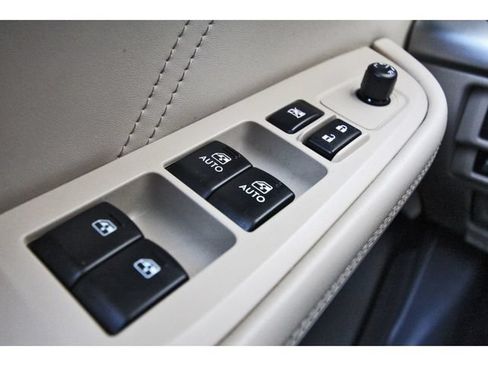 Used 2018 Subaru Outback 2.5i Limited AWD/4WD image 20