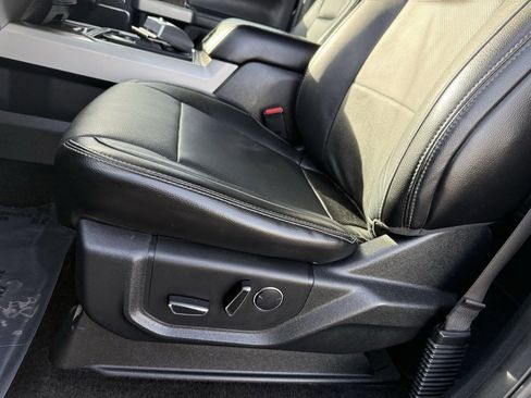 Used 2017 Ford F350 Lariat w/ Lariat Ultimate Package image 20