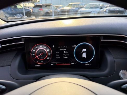 Used 2022 Hyundai Tucson Limited image 25