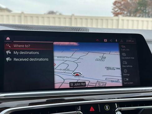 Used 2021 BMW X7 xDrive40i w/ Executive Package image 43