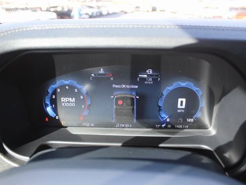 Used 2025 Ford Bronco Badlands image 24