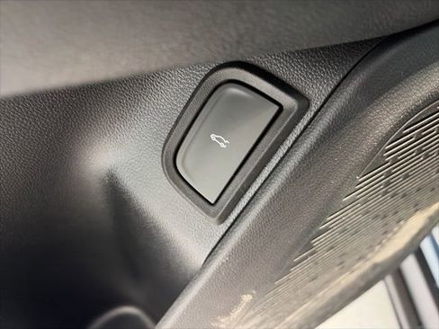 New 2026 Chevrolet Equinox LT image 10