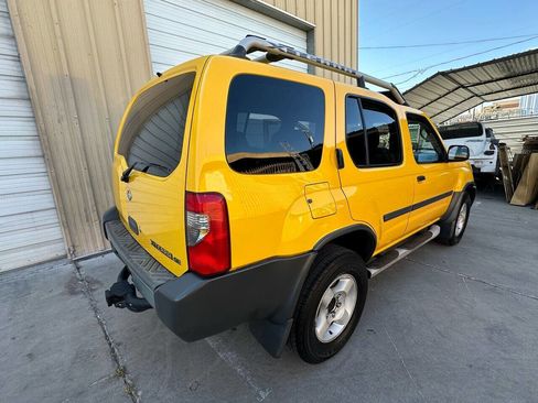 Used 2001 Nissan Xterra SE image 11