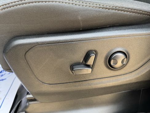 Used 2023 RAM 1500 Big Horn AWD/4WD image 11