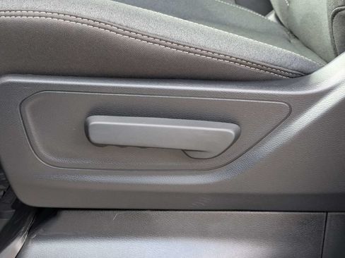 New 2026 RAM 1500 2WD Crew Cab image 20