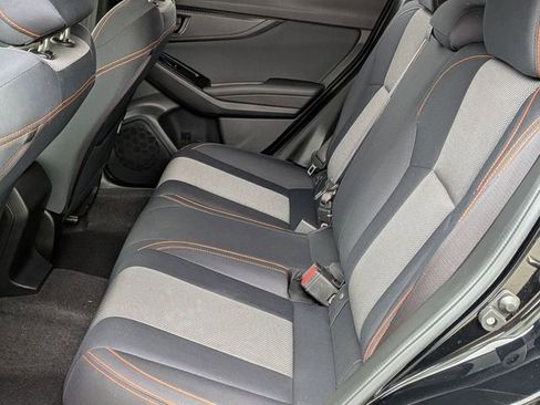 Used 2021 Subaru Crosstrek 2.0i Premium image 32