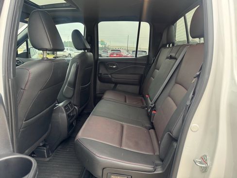 Certified 2021 Honda Ridgeline Black Edition image 27