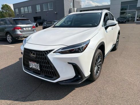 Used 2025 Lexus NX 350 AWD w/ Accessory Package (2T) image 4