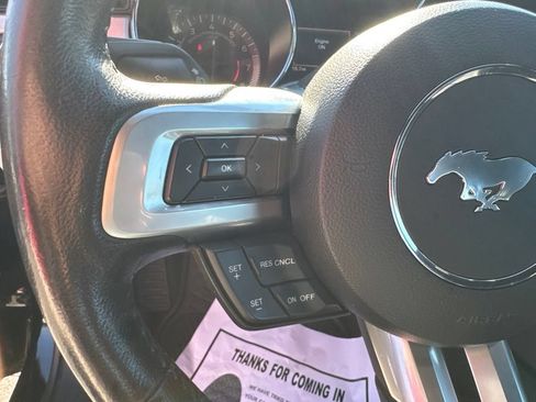 Used 2016 Ford Mustang Premium RWD image 22