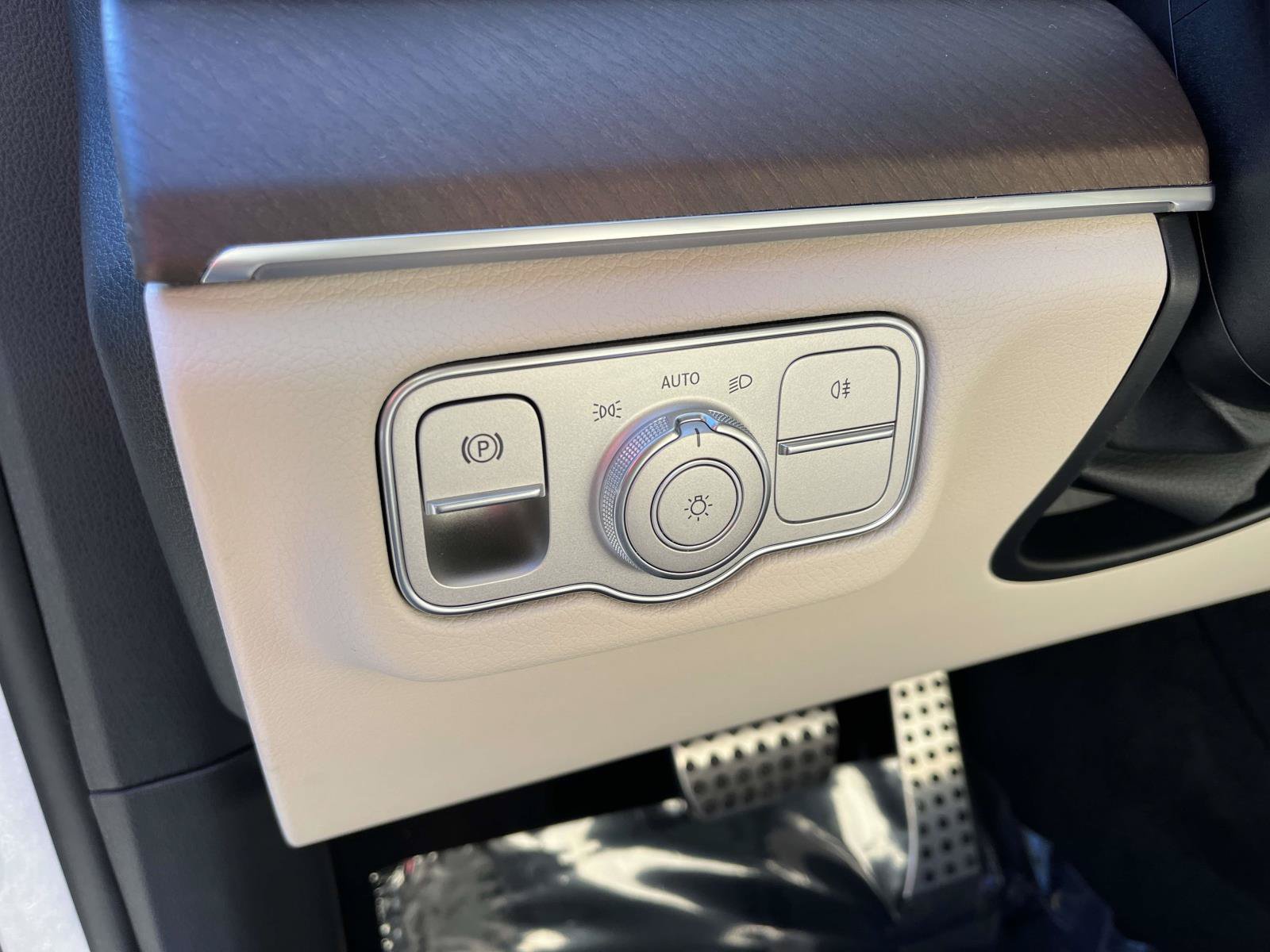 New 2027 Mercedes-Benz GLS 450 4MATIC image 20