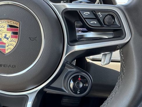 Used 2022 Porsche 718 Cayman w/ Premium Package RWD image 27