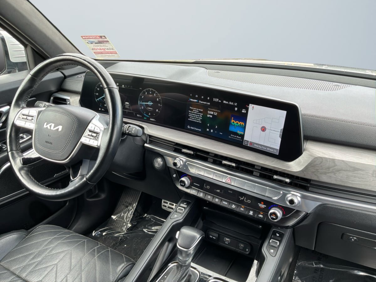 Used 2023 Kia Telluride SX Prestige X-Pro AWD/4WD image 14