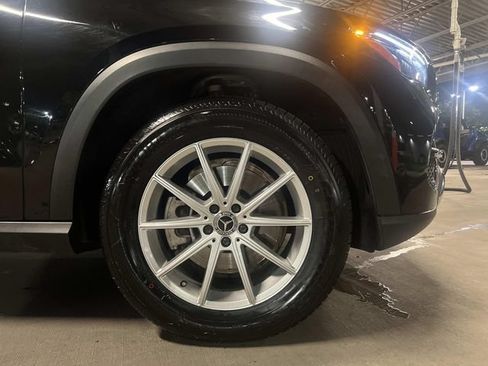 Used 2024 Mercedes-Benz GLE 350 4MATIC w/ 3rd Row Seat Package image 6