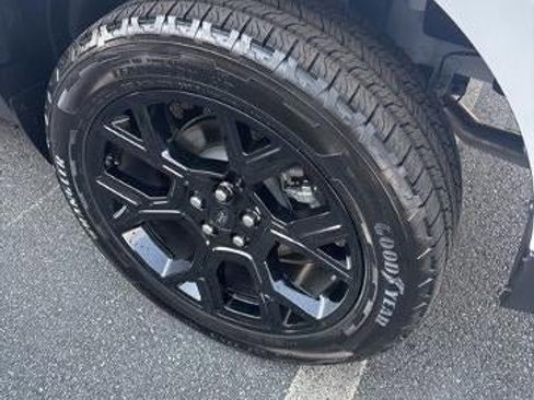 New 2026 Ford Maverick Lariat w/ Black Appearance Package AWD/4WD image 22
