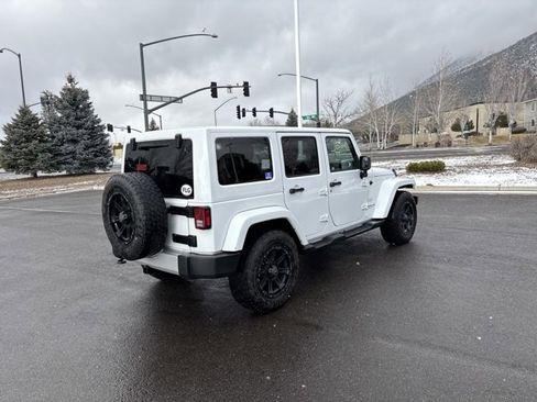 Used 2015 Jeep Wrangler Unlimited Sahara w/ Max Tow Package image 3