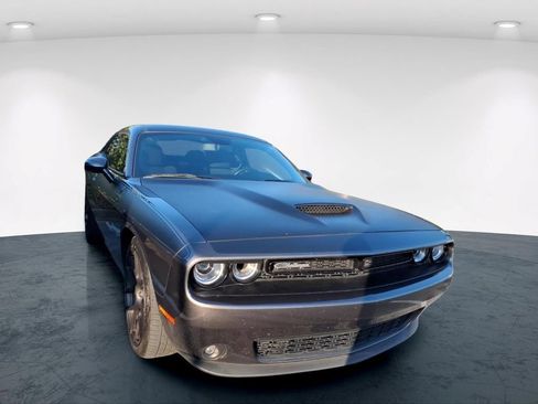 Used 2018 Dodge Challenger R/T w/ Quick Order Package 28P T/A RWD image 19