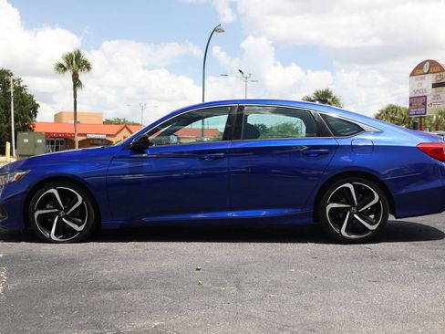 Used 2022 Honda Accord Sport image 4