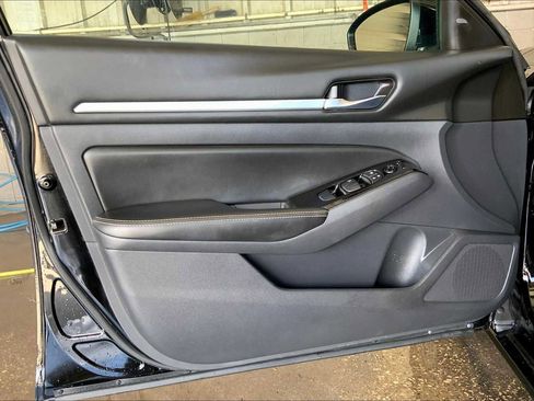 Used 2023 Nissan Altima 2.5 SV image 20