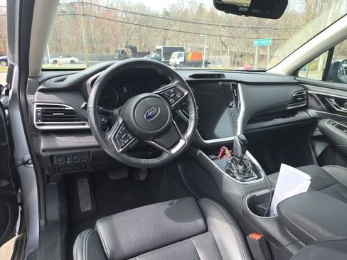 Used 2023 Subaru Outback Limited image 11