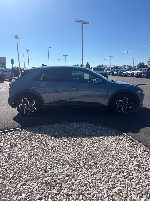Used 2024 Hyundai Ioniq 5 SEL AWD/4WD image 2