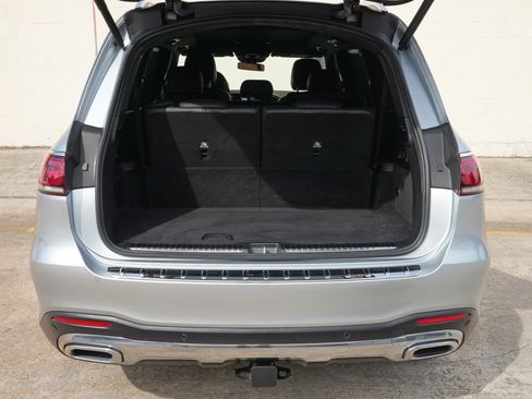 Used 2022 Mercedes-Benz GLS 450 4MATIC w/ AMG Line Exterior image 10
