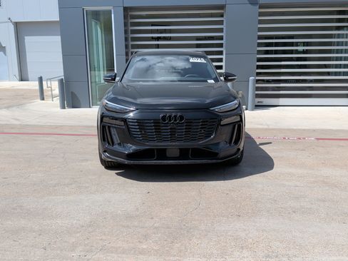 Used 2025 Audi A6 e-tron Premium Plus w/ Premium Plus AWD/4WD image 3