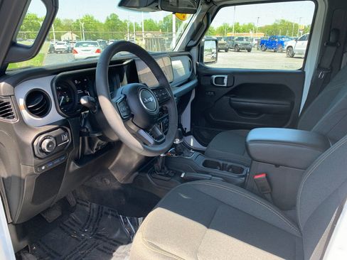 Used 2025 Jeep Wrangler Unlimited Sport S 4xe AWD/4WD image 11