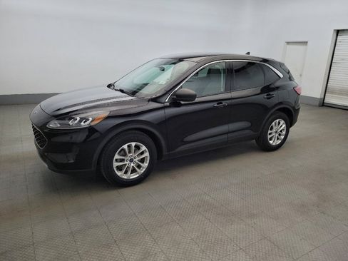 Used 2022 Ford Escape SE FWD image 2