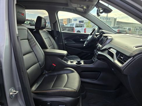 Used 2024 GMC Terrain AT4 w/ LPO, Floor Liner Package AWD/4WD image 15