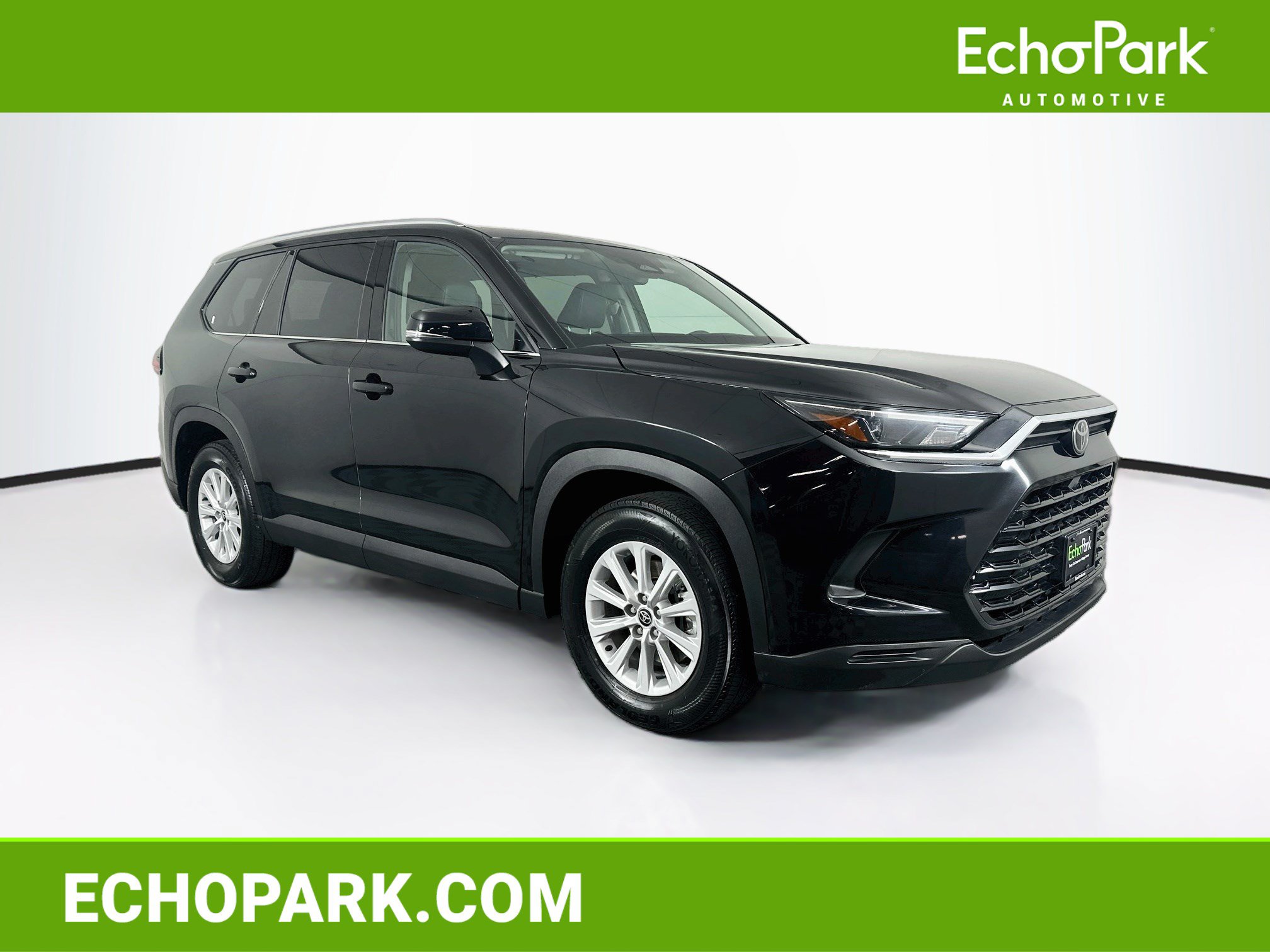 Used 2025 Toyota Grand Highlander AWD image 1