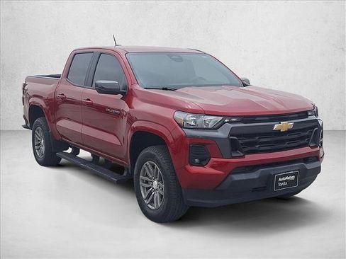 Used 2023 Chevrolet Colorado LT w/ LT Convenience Package RWD image 3