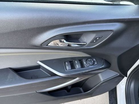 New 2026 Chevrolet Trax ACTIV w/ Sunroof Package image 14