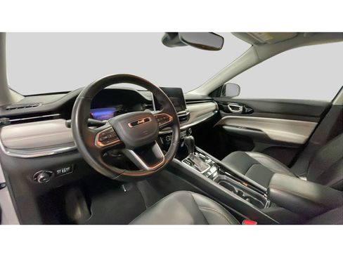 Used 2022 Jeep Compass Limited AWD/4WD image 11