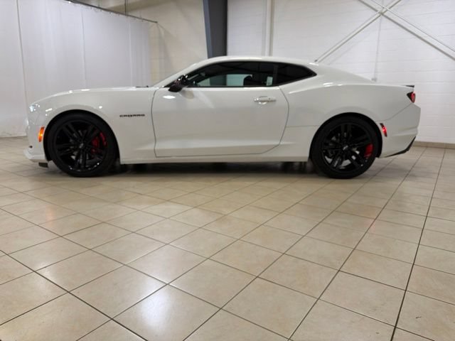 Used 2022 Chevrolet Camaro LT w/ Redline Edition RWD image 3