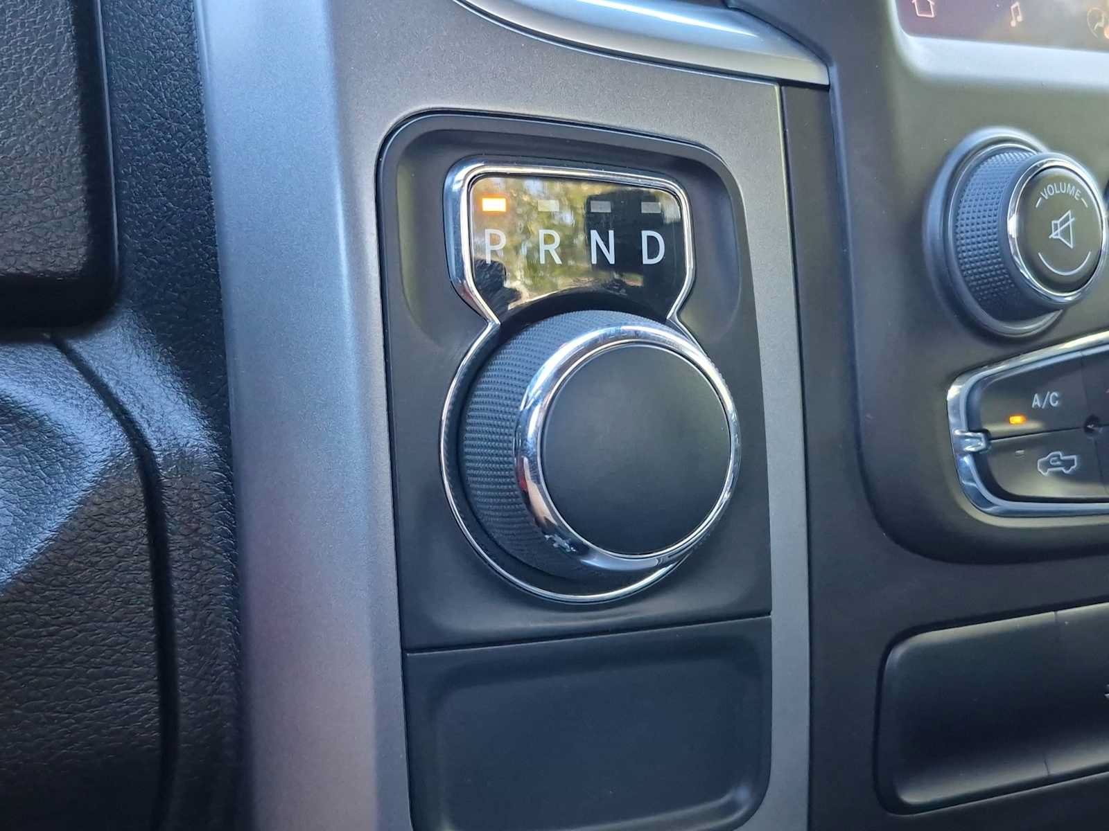 Used 2024 RAM 1500 Warlock w/ Electronics Group RWD image 15