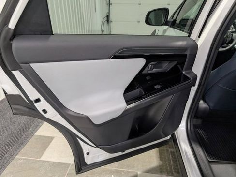 Used 2023 Subaru Solterra AWD image 8