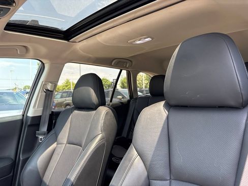 Used 2024 Subaru Outback Limited AWD/4WD image 5