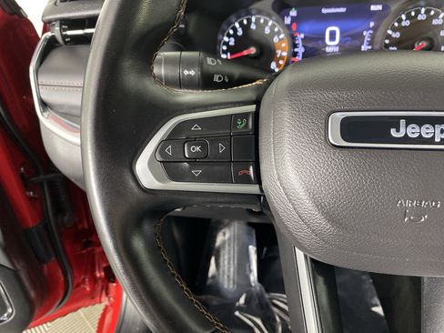 Used 2022 Jeep Compass Limited image 23