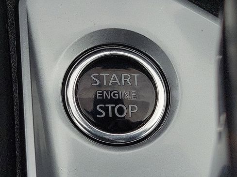 Used 2021 Nissan Altima 2.5 SR FWD image 16