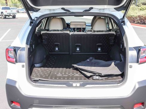 Used 2024 Subaru Outback Limited AWD/4WD image 33