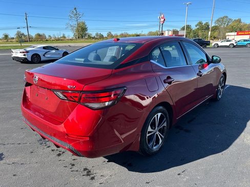 Used 2021 Nissan Sentra SV image 5