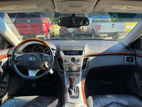 Used 2010 Cadillac CTS Luxury RWD image 19