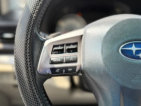 Used 2014 Subaru Impreza 2.0i Premium AWD/4WD image 28