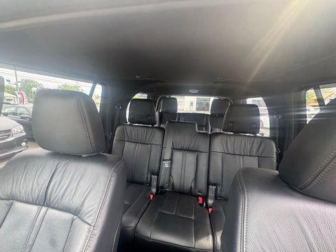Used 2017 Lincoln Navigator Reserve AWD/4WD image 31