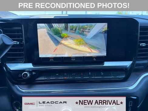 Used 2023 GMC Sierra 1500 SLT w/ X31 Off-Road Package AWD/4WD image 23