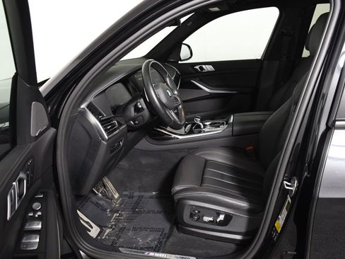 Used 2021 BMW X7 M50i w/ Cold Weather Package AWD/4WD image 17