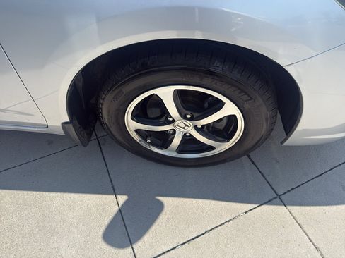 Used 2015 Honda Civic SE image 6